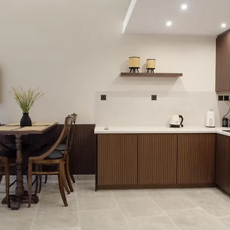Leone Suites Nafpaktos Exteriér fotografie